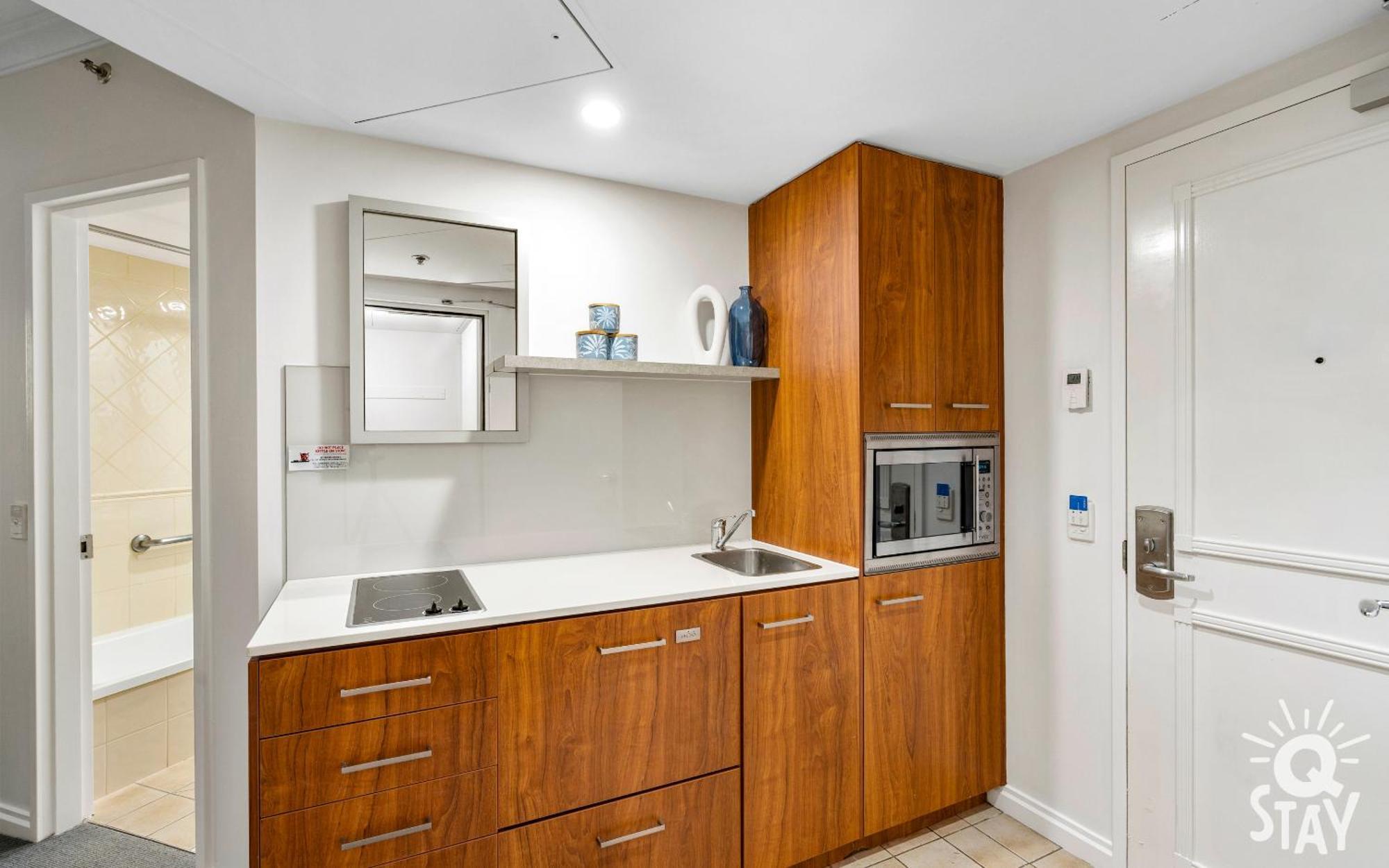 Legends Apartments - Qstay Gold Coast Exterior foto