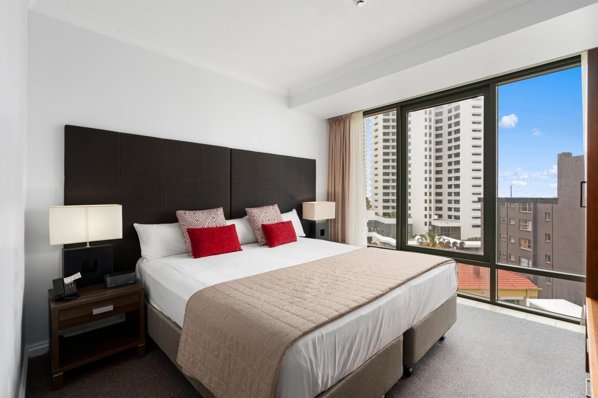 Legends Apartments - Qstay Gold Coast Exterior foto