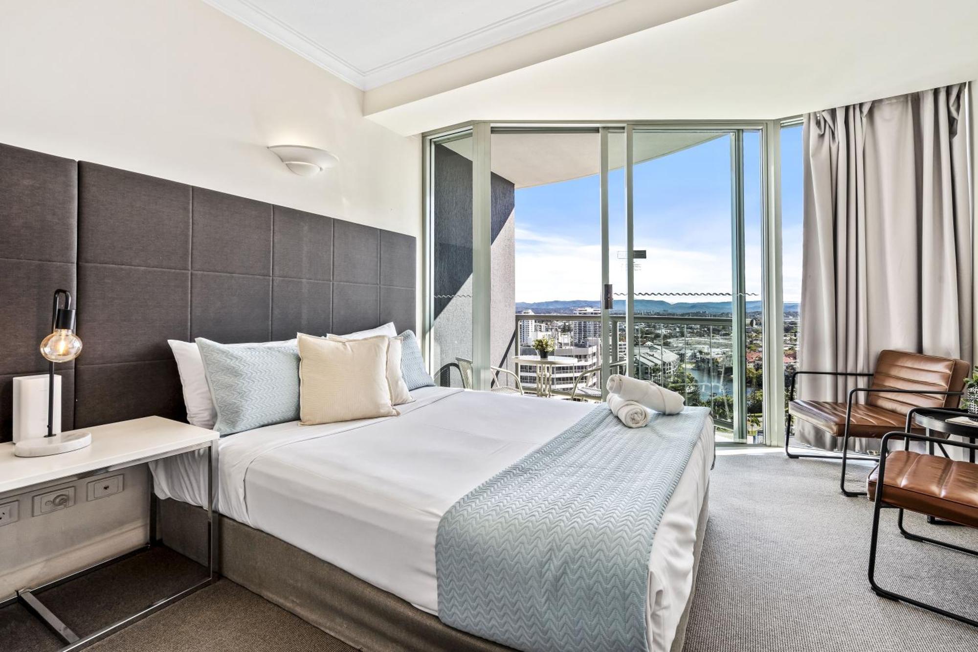 Legends Apartments - Qstay Gold Coast Exterior foto