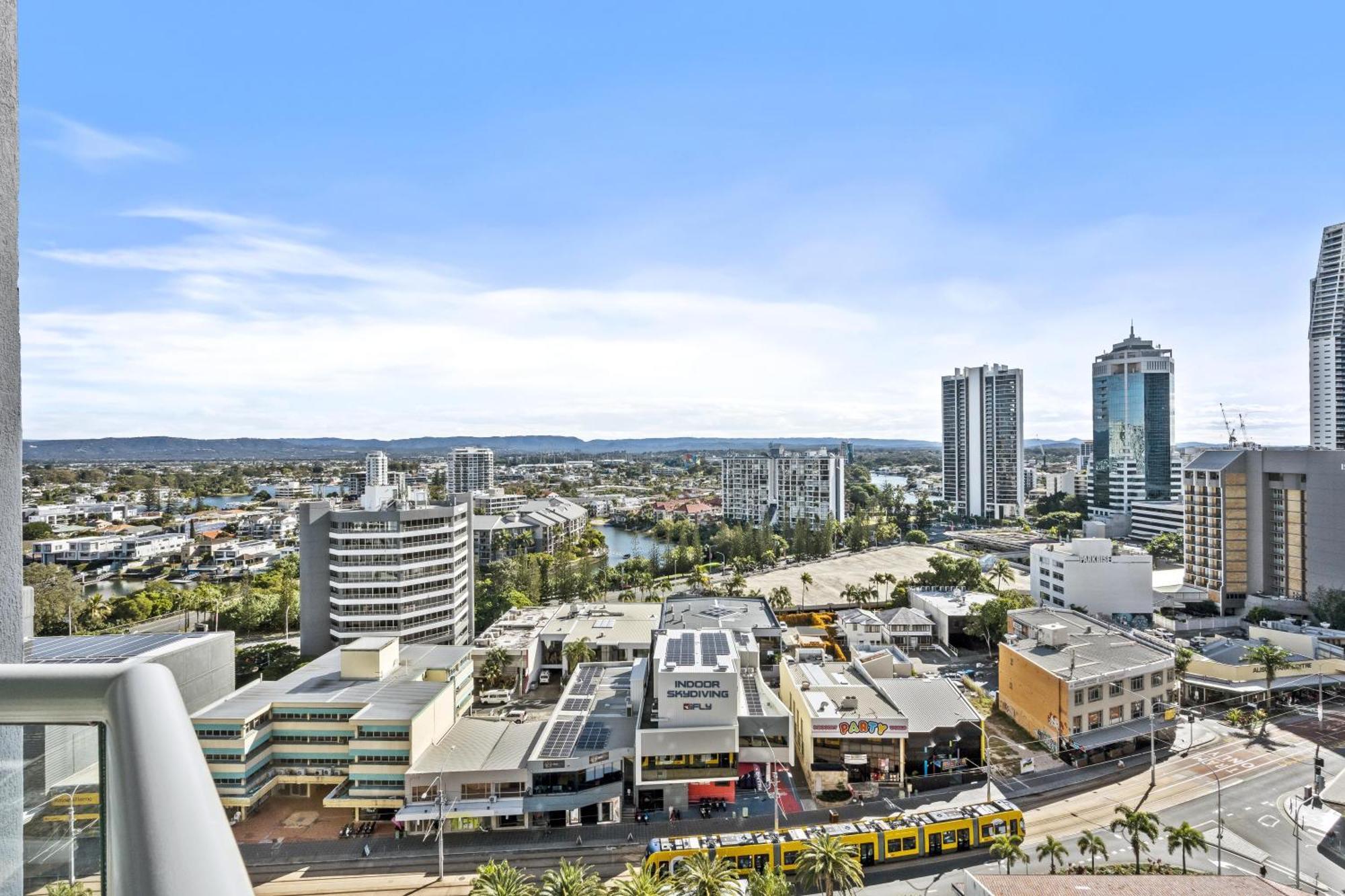 Legends Apartments - Qstay Gold Coast Exterior foto