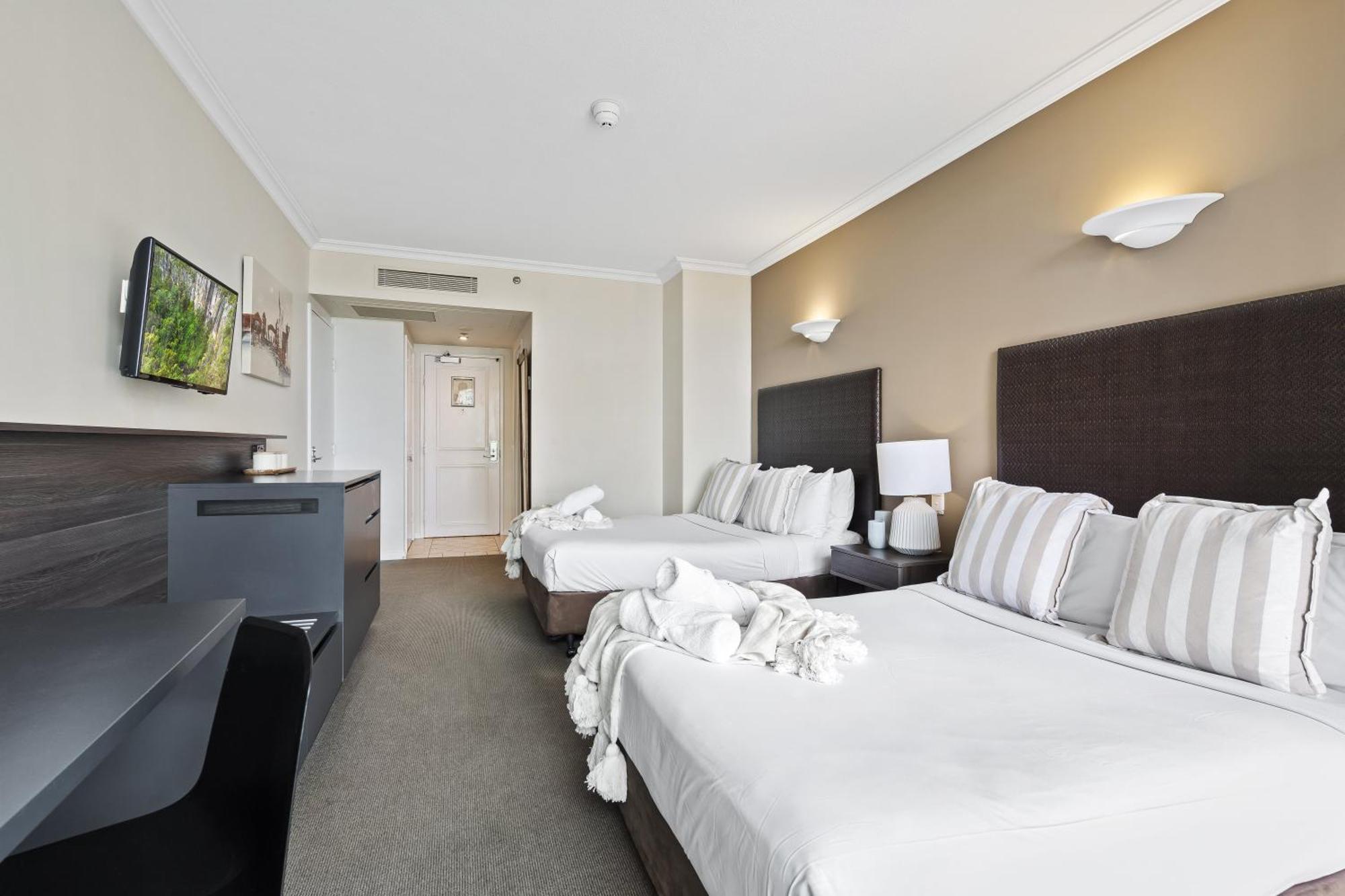 Legends Apartments - Qstay Gold Coast Exterior foto