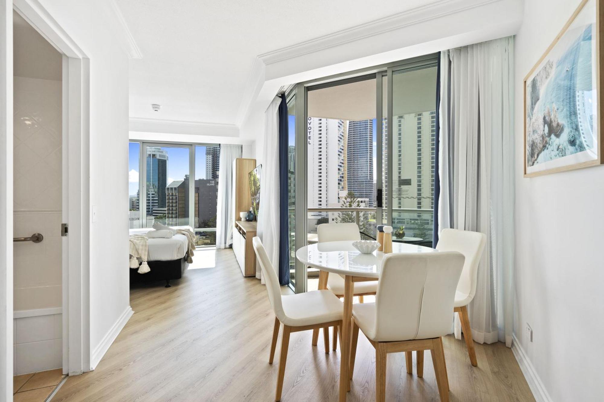Legends Apartments - Qstay Gold Coast Exterior foto